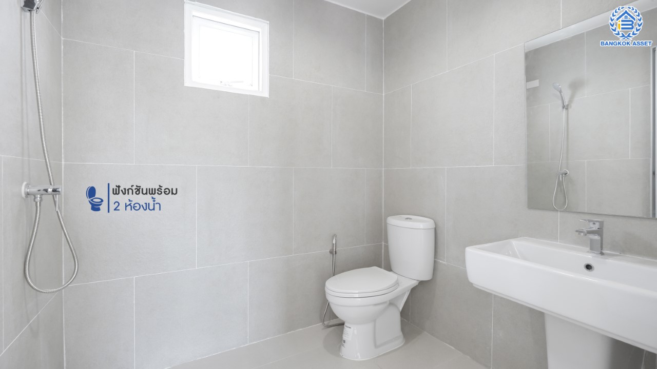 บ้านมือสองตกแต่งใหม่ ม.พฤกษาวิลเลจ10 พระราม5-บางใหญ่ เนื้อที่ 51 ตร.ว. ตอบโจทย์ทุกการอยู่อาศัย ฟังก์ชัน 3 ห้องนอน 2 ห้องน้ำ 2 ที่จอดรถ บรรยากาศเป็นส่วนตัว บนทำเลศักยภาพ เชื่อมต่อถนนกาญจนาภิเษก ใกล้เซ็นทรัลเวสต์เกต ทางด่วน และรถไฟฟ้า "สถานีตลาดบางใหญ่"